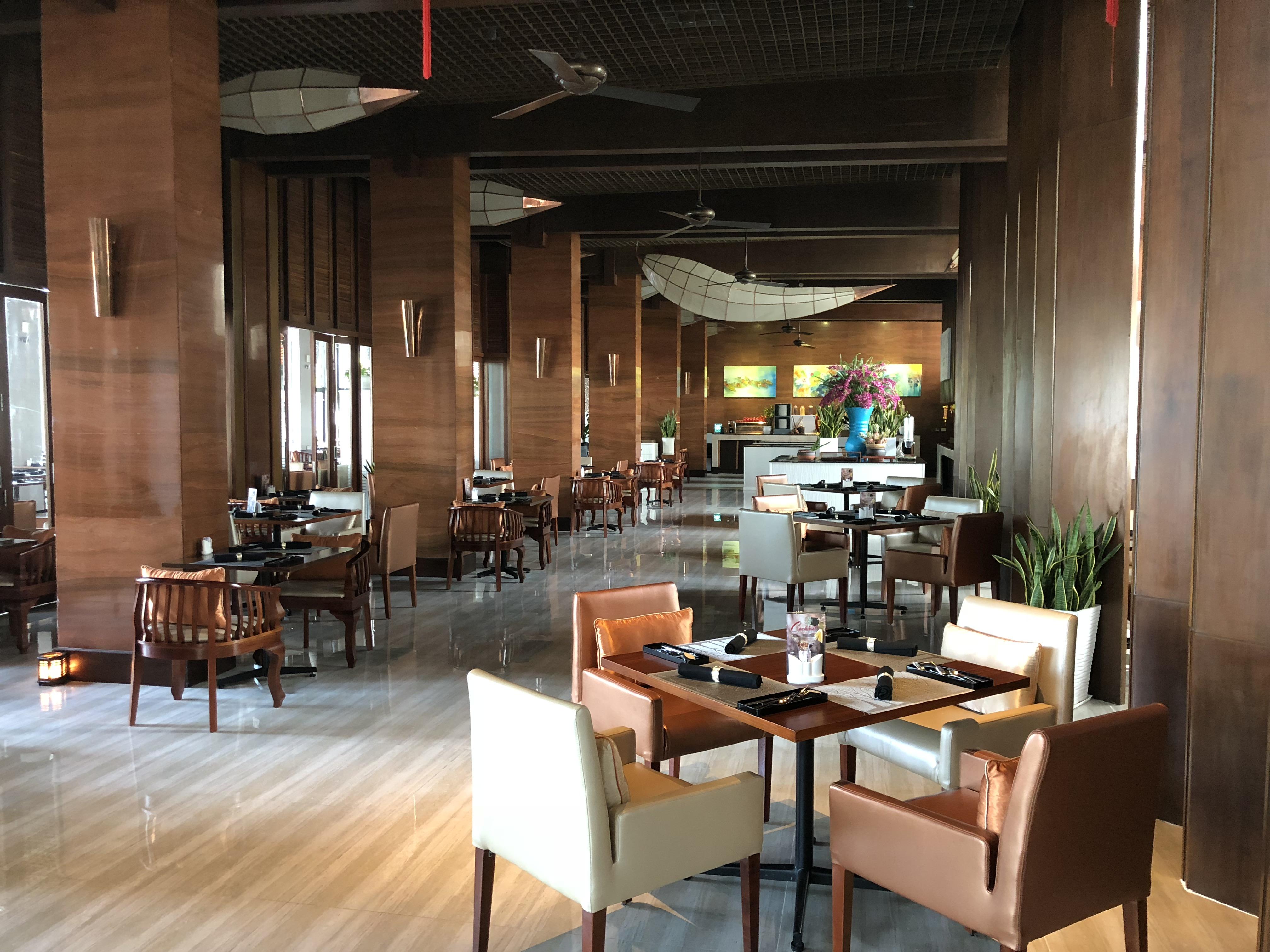 Sunrise Premium Resort & Spa Hội An Buitenkant foto
